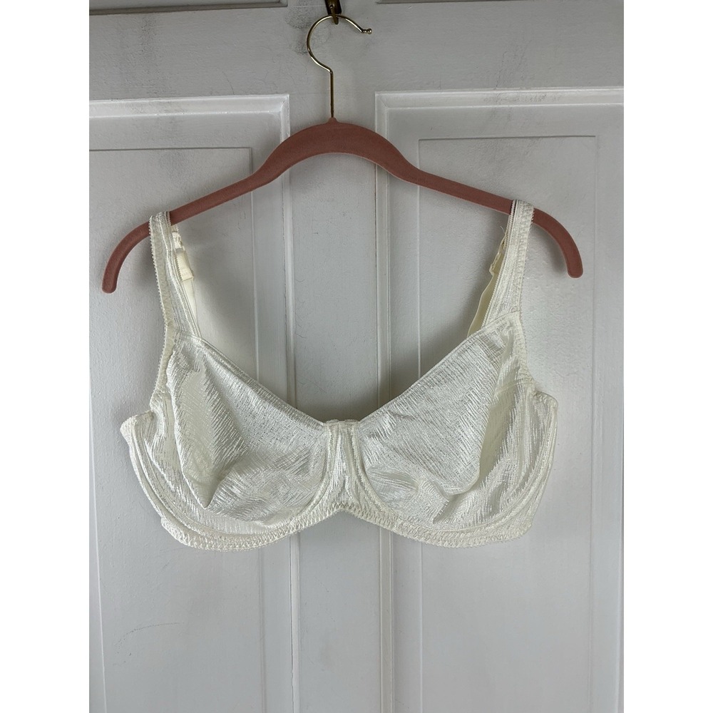 Vintage Vassarette Second Skin Satin Lace Underwire Bra Size 42C STYLE# 75-863